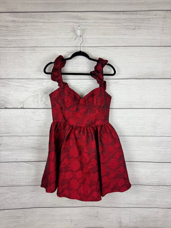 B Darlin Dresses & Skirts - B. Darlin Juniors Red & Black Embossed Floral Occasion Mini Dress Size 13/14